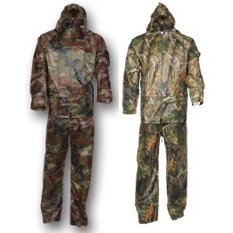 Completo antipioggia in Nylon